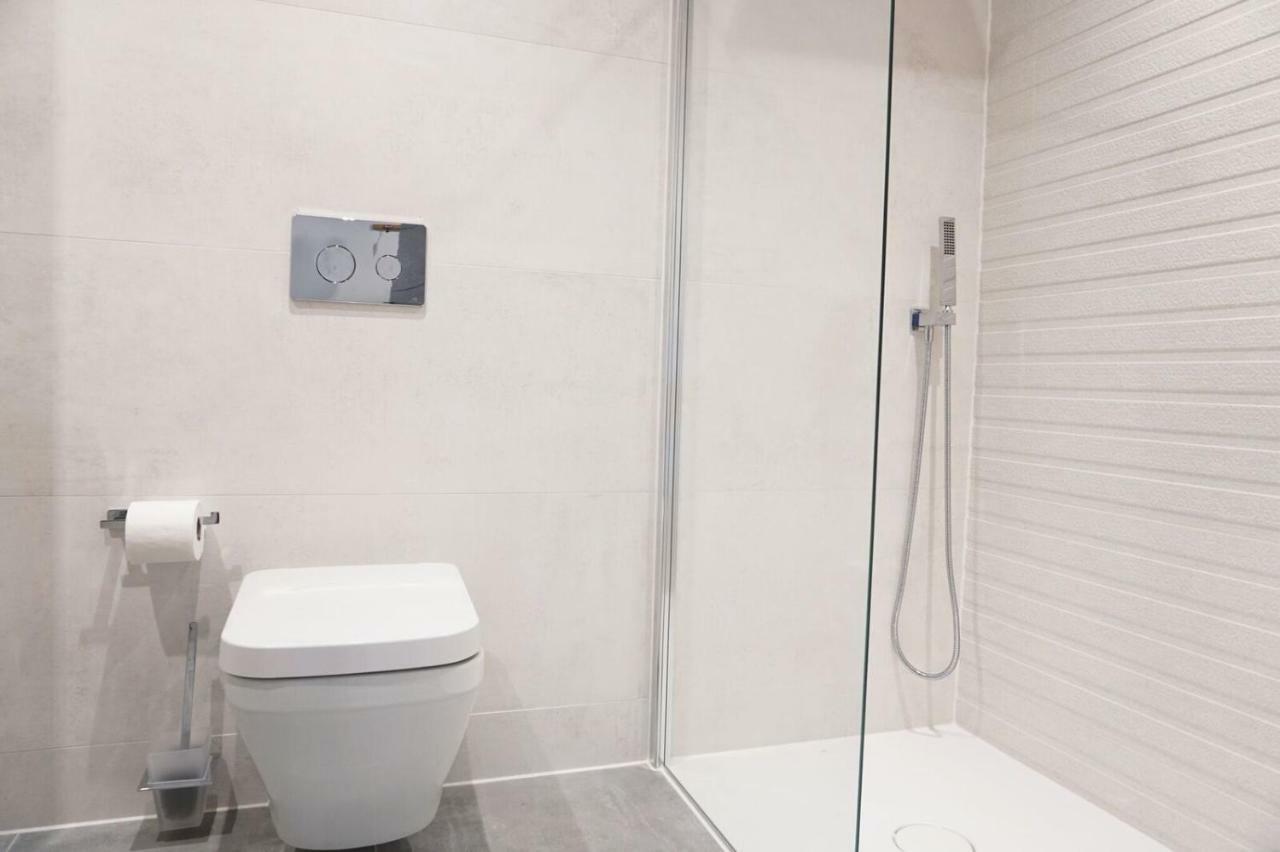 Saltwater Suites At Fistral New Quay エクステリア 写真