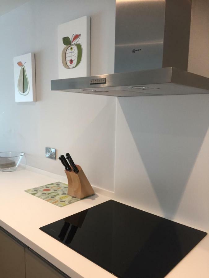 Saltwater Suites At Fistral New Quay エクステリア 写真