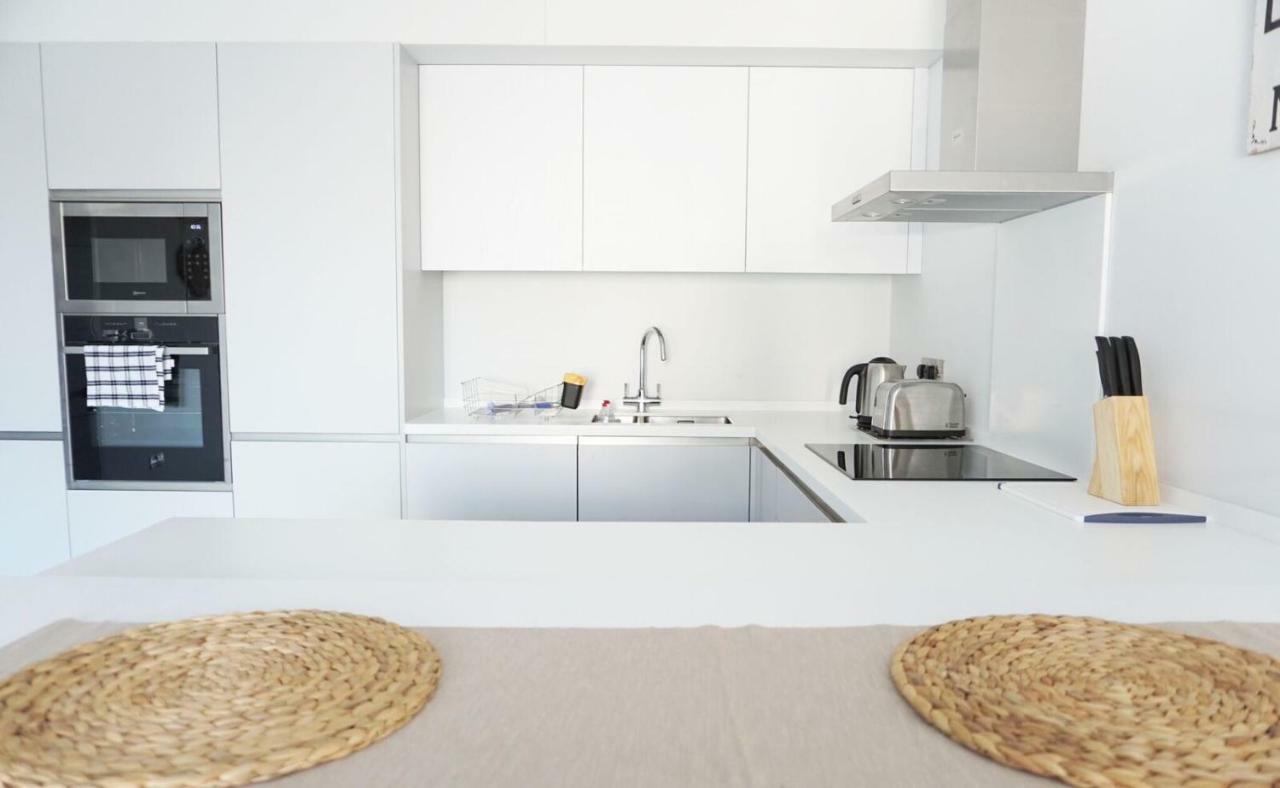 Saltwater Suites At Fistral New Quay エクステリア 写真