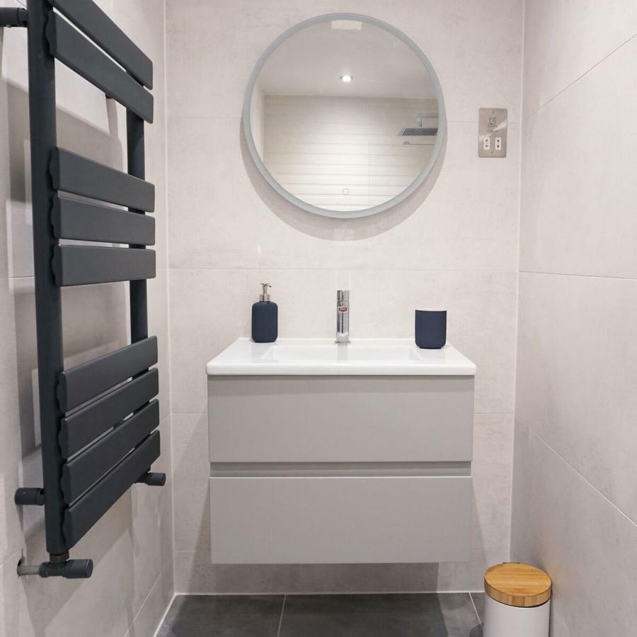 Saltwater Suites At Fistral New Quay エクステリア 写真